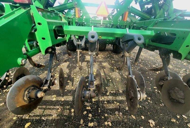 2020 John Deere 2730 Disk Chisel
