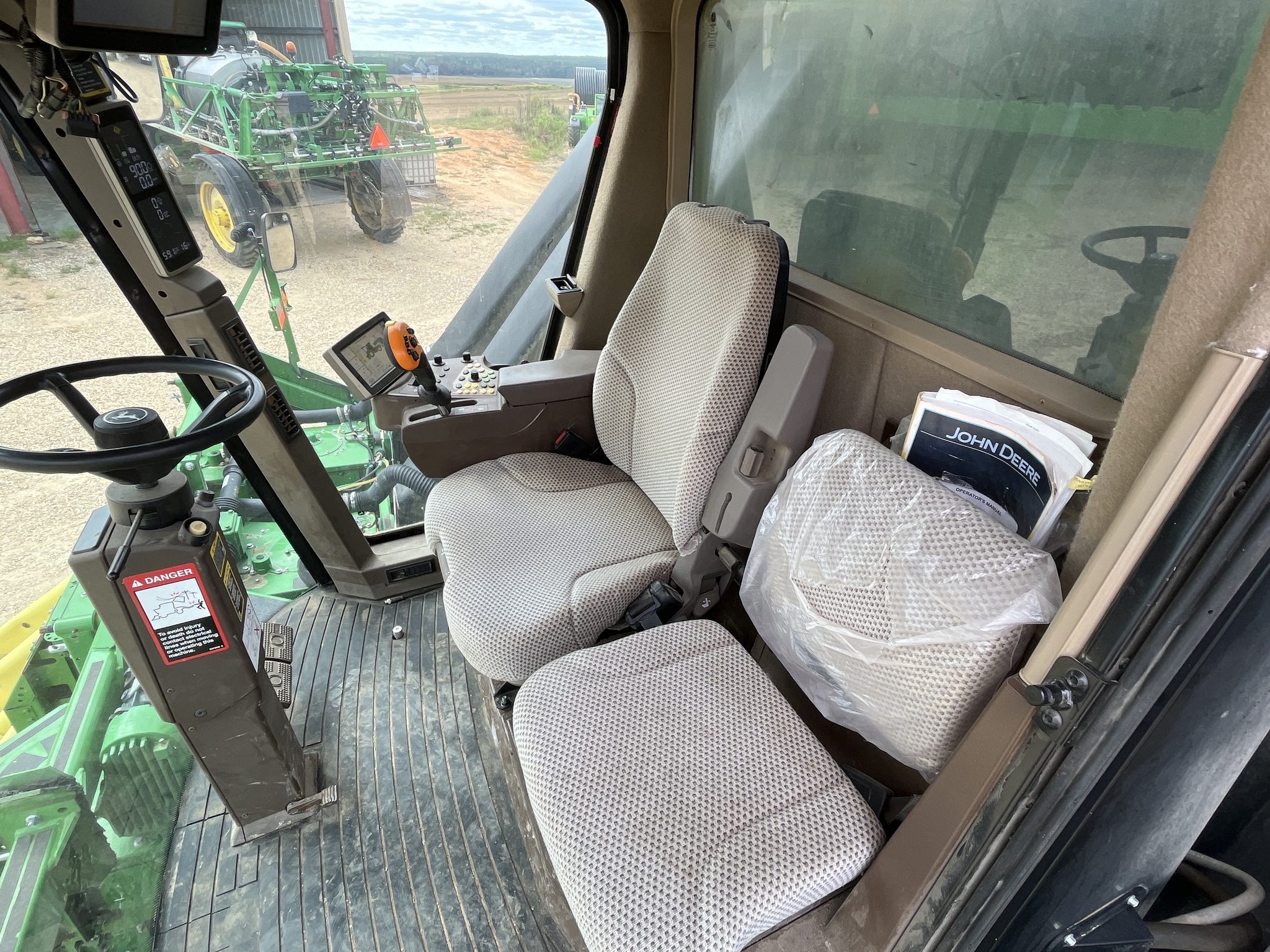 2018 John Deere CP690 Cotton Equipment