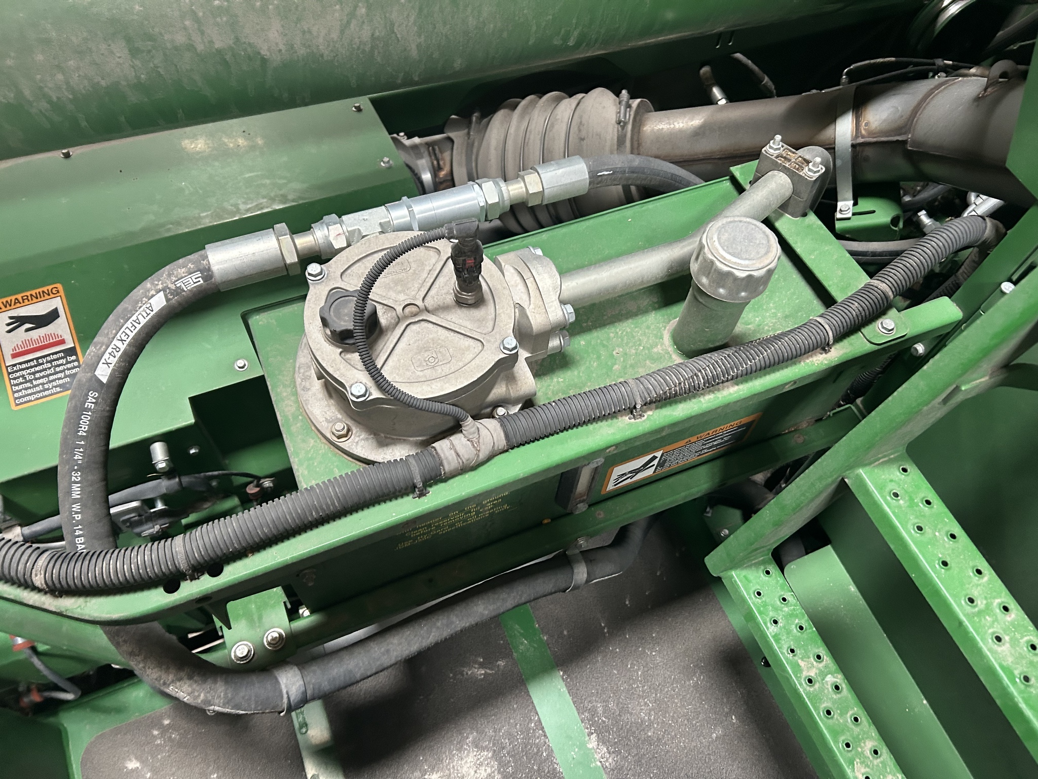 2017 John Deere S680 Combine