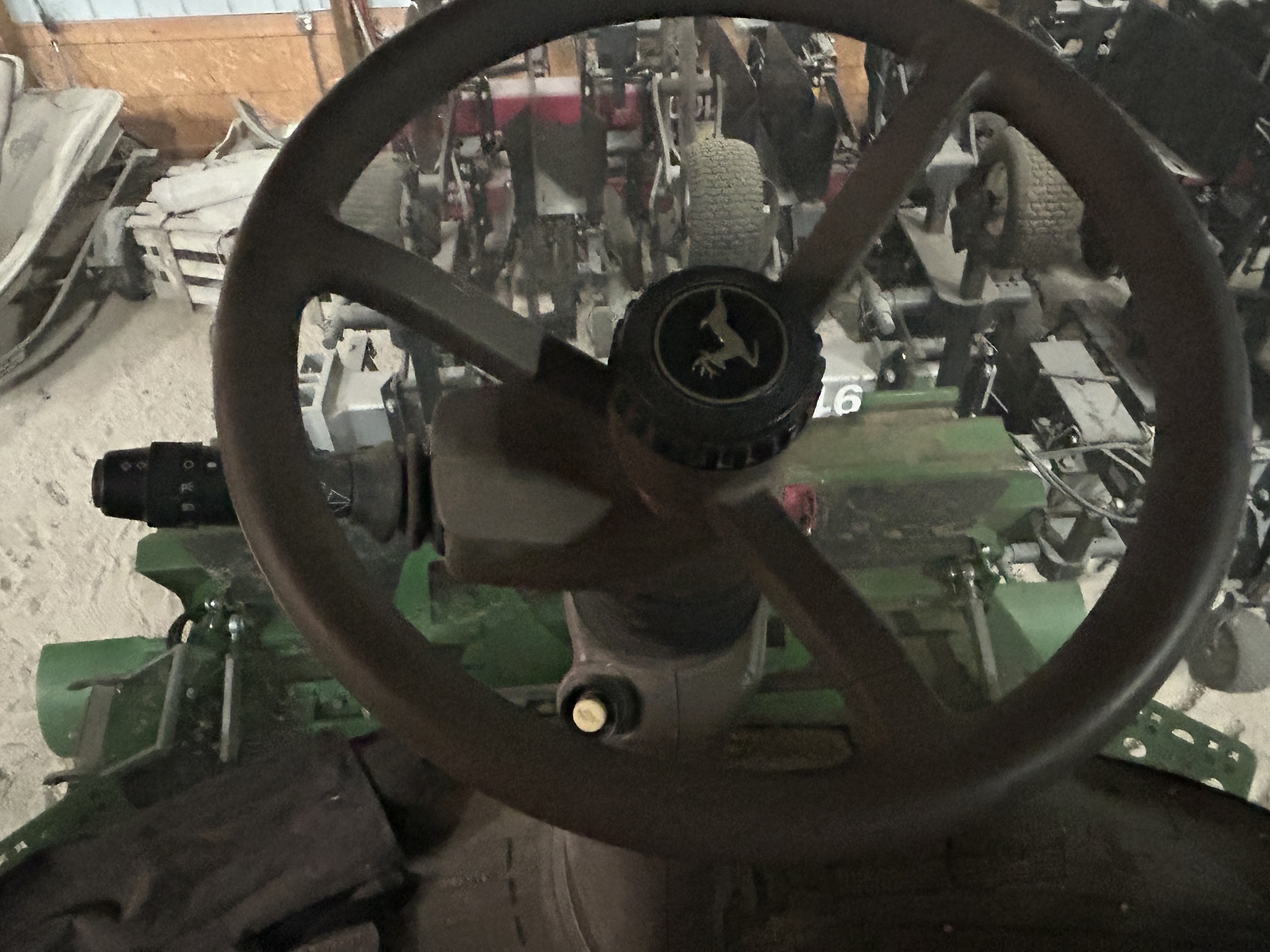 2017 John Deere S680 Combine