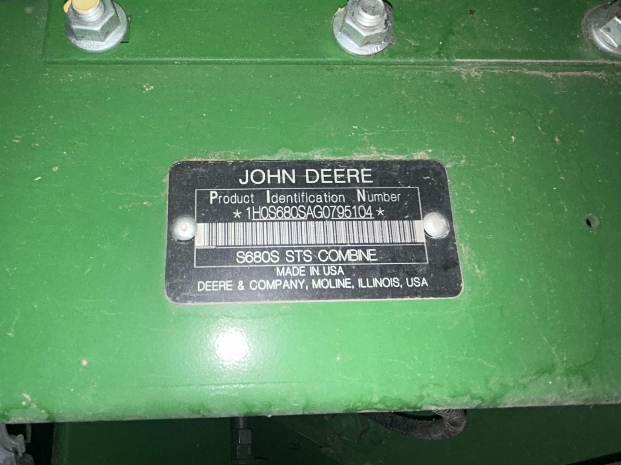 2017 John Deere S680 Combine