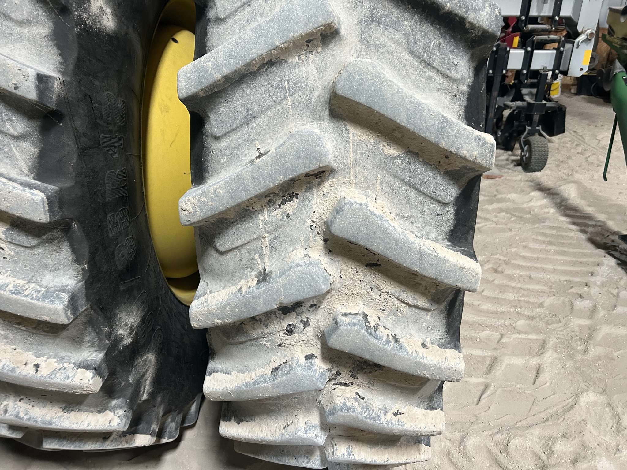 2017 John Deere S680 Combine