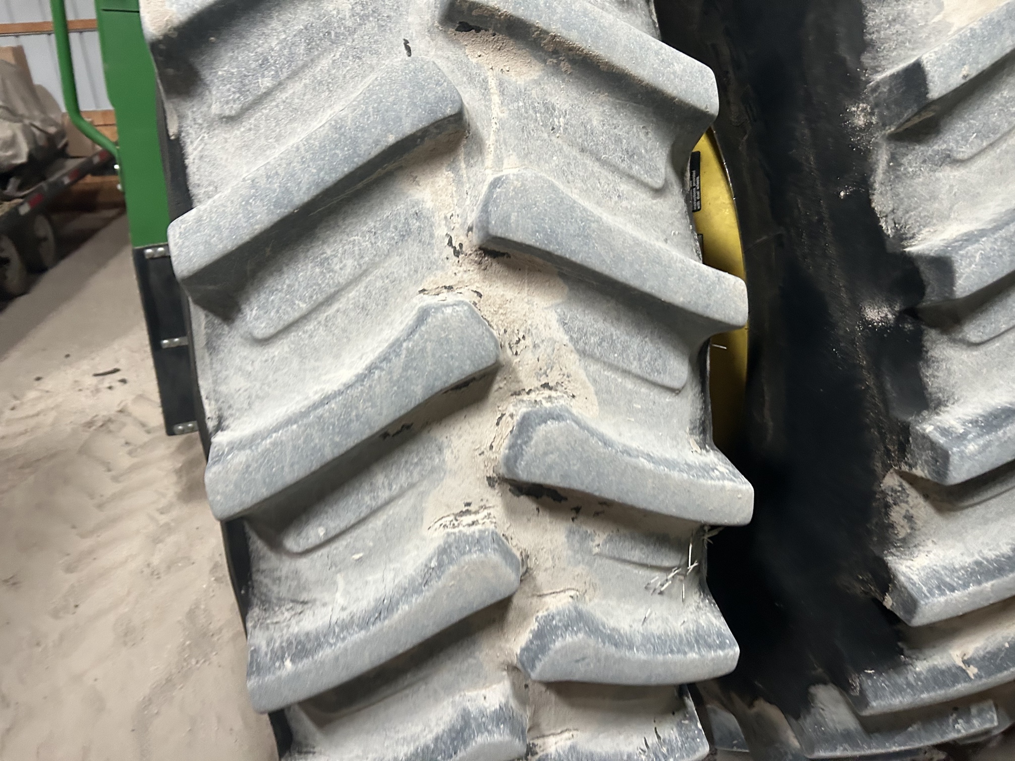 2017 John Deere S680 Combine