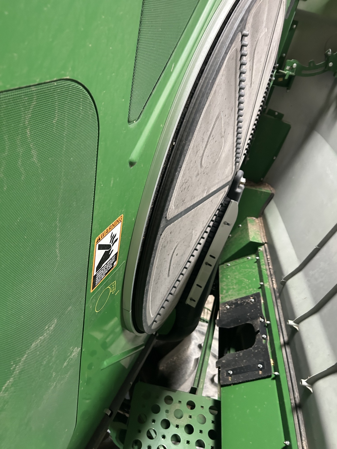 2017 John Deere S680 Combine