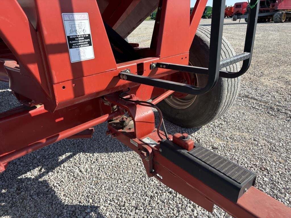 2005 Brent 644 Gravity Wagon