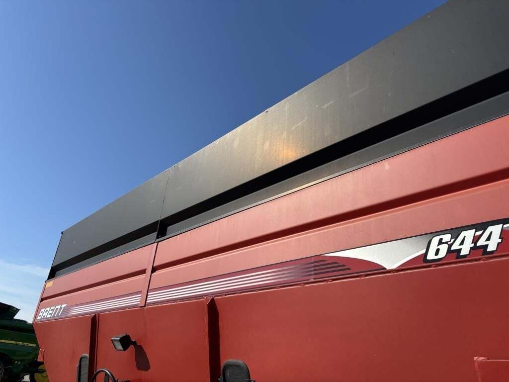 2005 Brent 644 Gravity Wagon