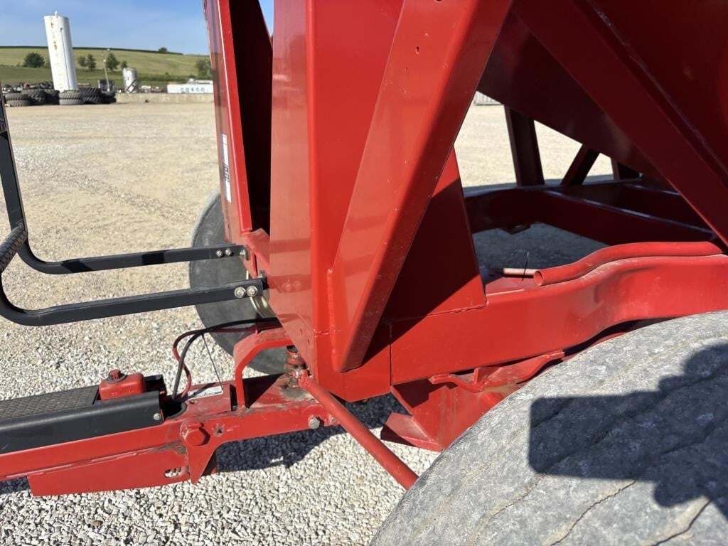 2005 Brent 644 Gravity Wagon