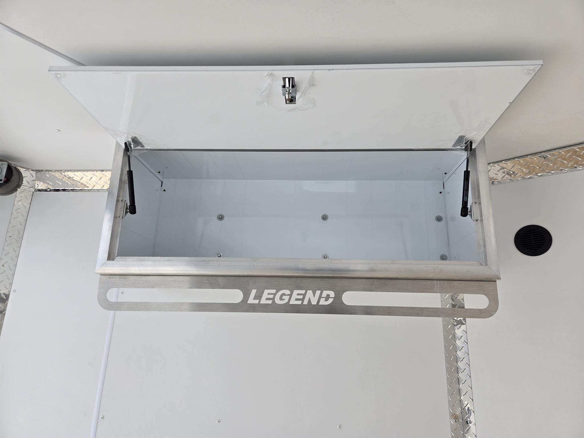 2026 Legend 7.5X23ETA35 Box Trucks/Trailer