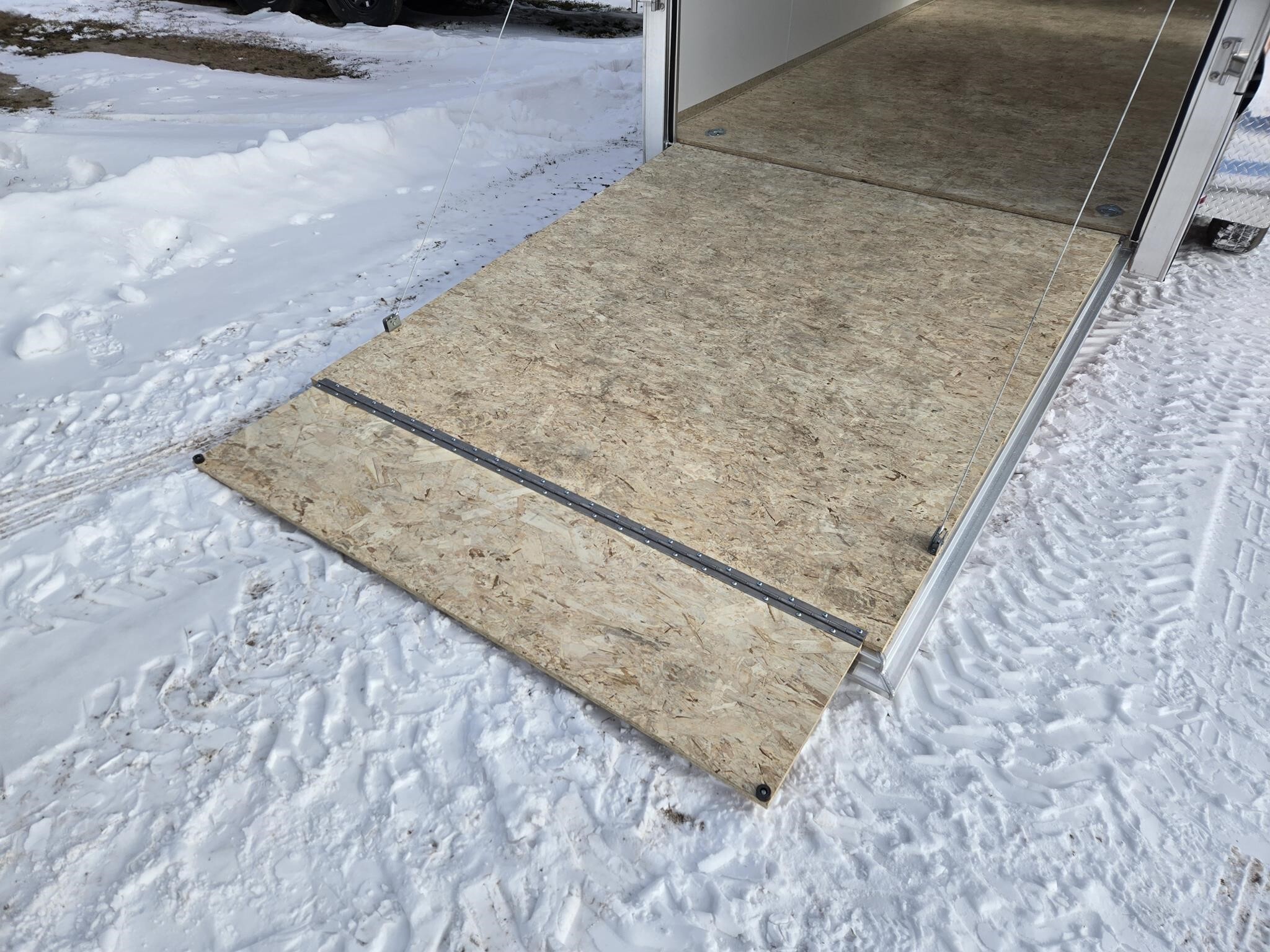 2025 Legend 7X17DVNTA35 Box Trucks/Trailer