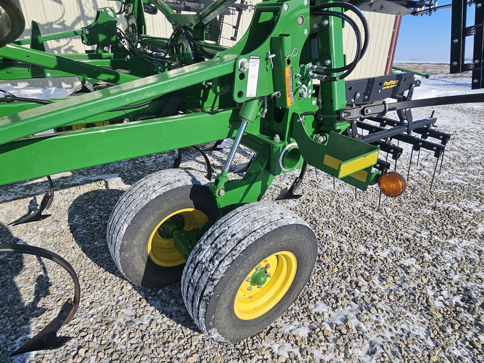 2019 John Deere 2230LL  38'6" Field Cultivator