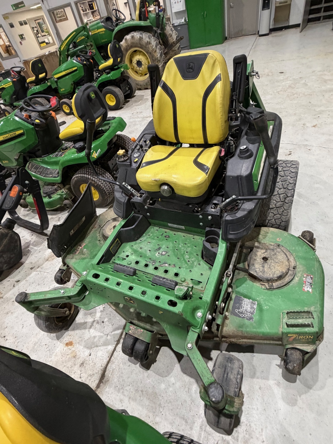 2022 John Deere Z970R Lawn Mower