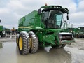 2012 John Deere S690 Combine