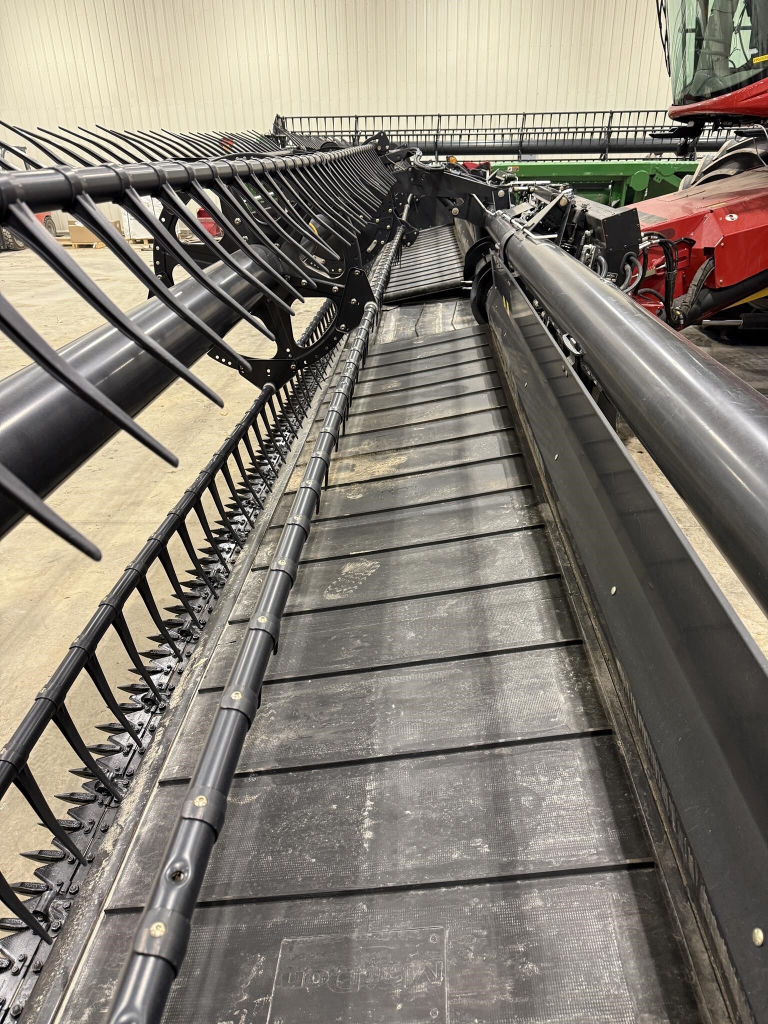 2013 MacDon FD75 Platform