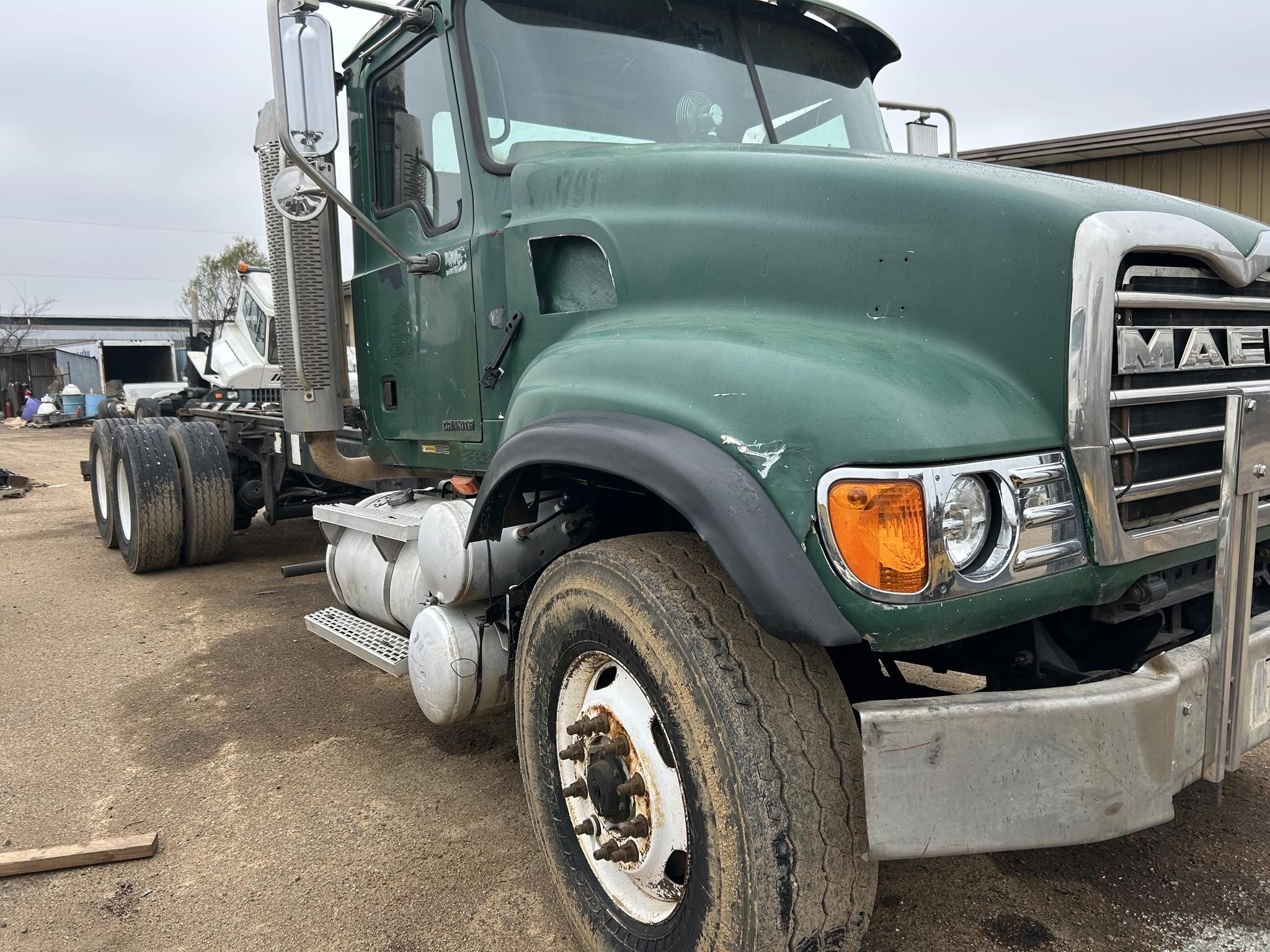 2004 Mack Granite CV713 Dump Trucks/Trailer