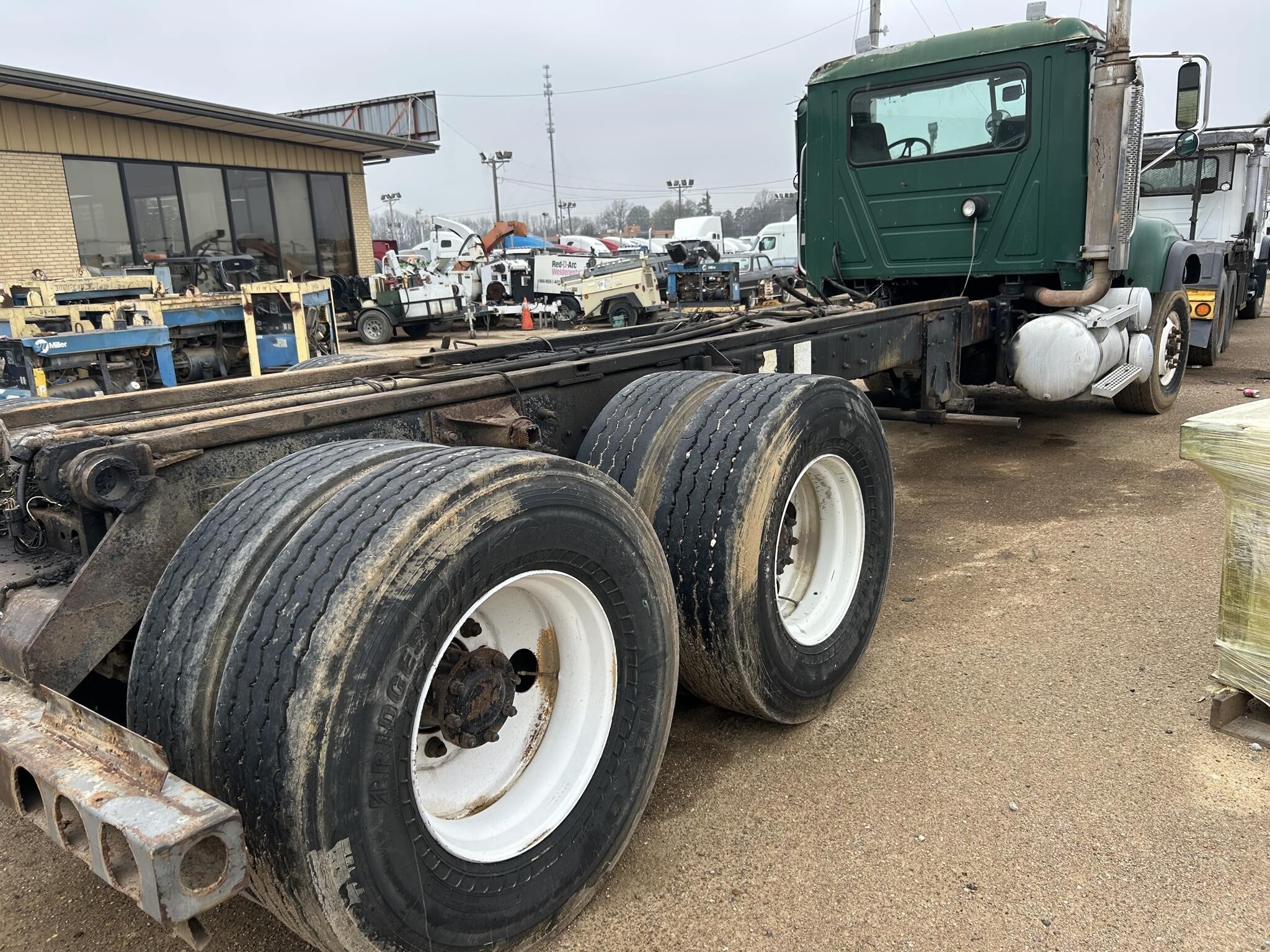 2004 Mack Granite CV713 Dump Trucks/Trailer