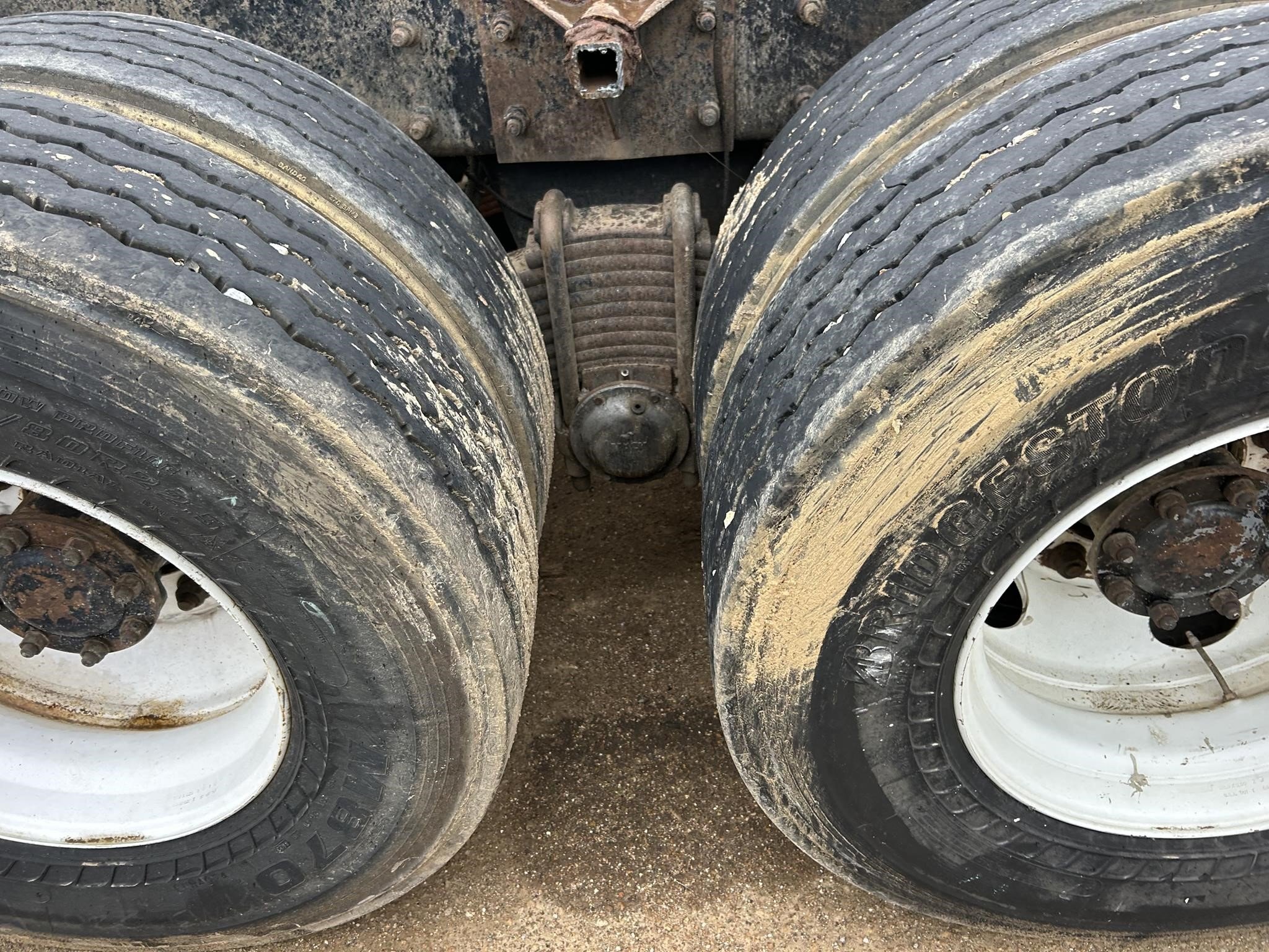 2004 Mack Granite CV713 Dump Trucks/Trailer