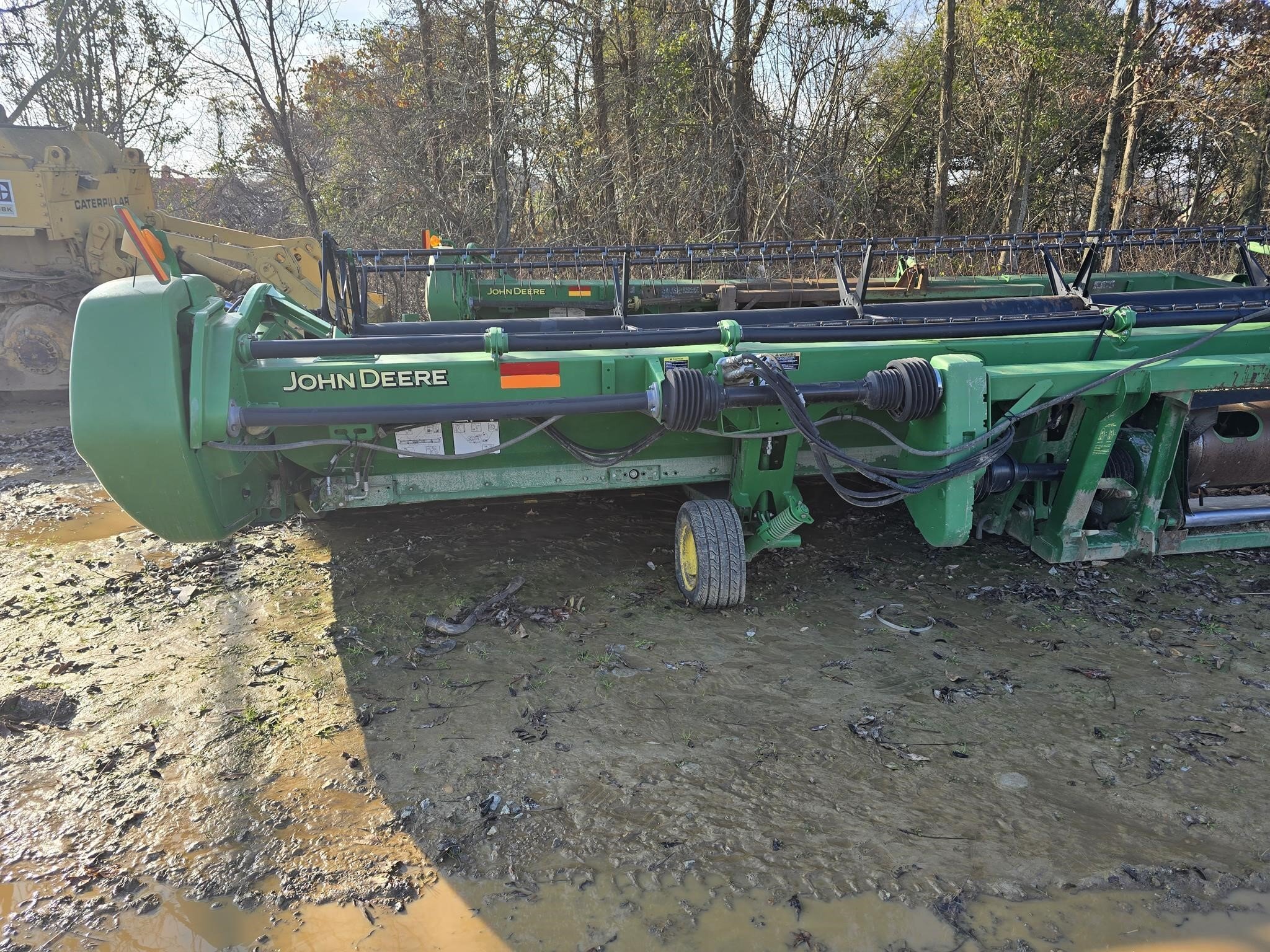 2013 John Deere 630D Platform