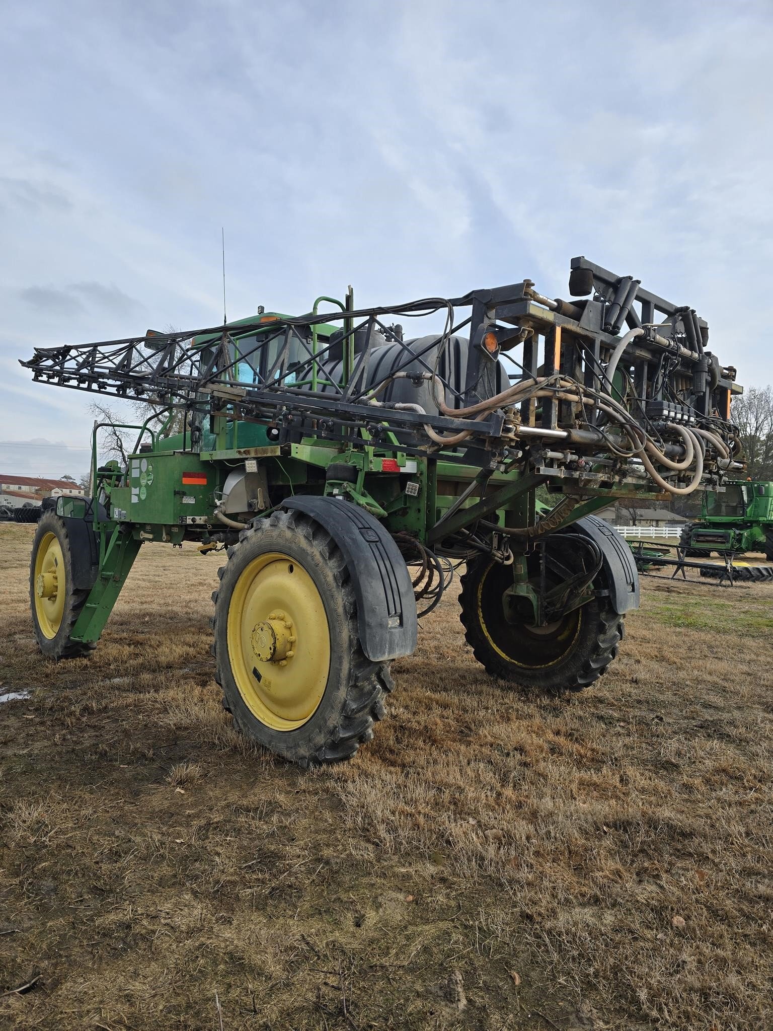 2003 John Deere 4710 Self-Propelled Sprayer