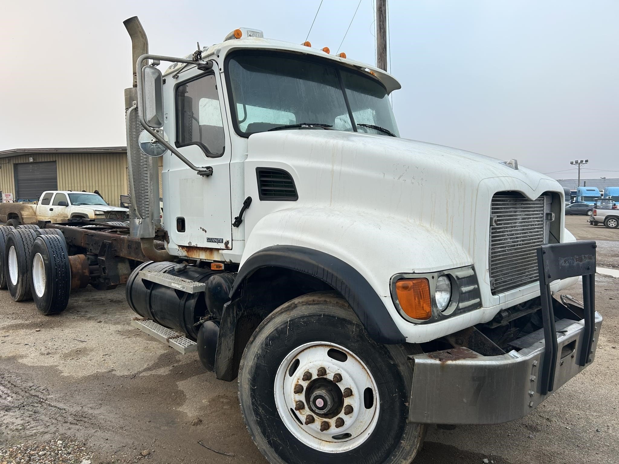 2005 Mack Granite CV713 Dump Trucks/Trailer