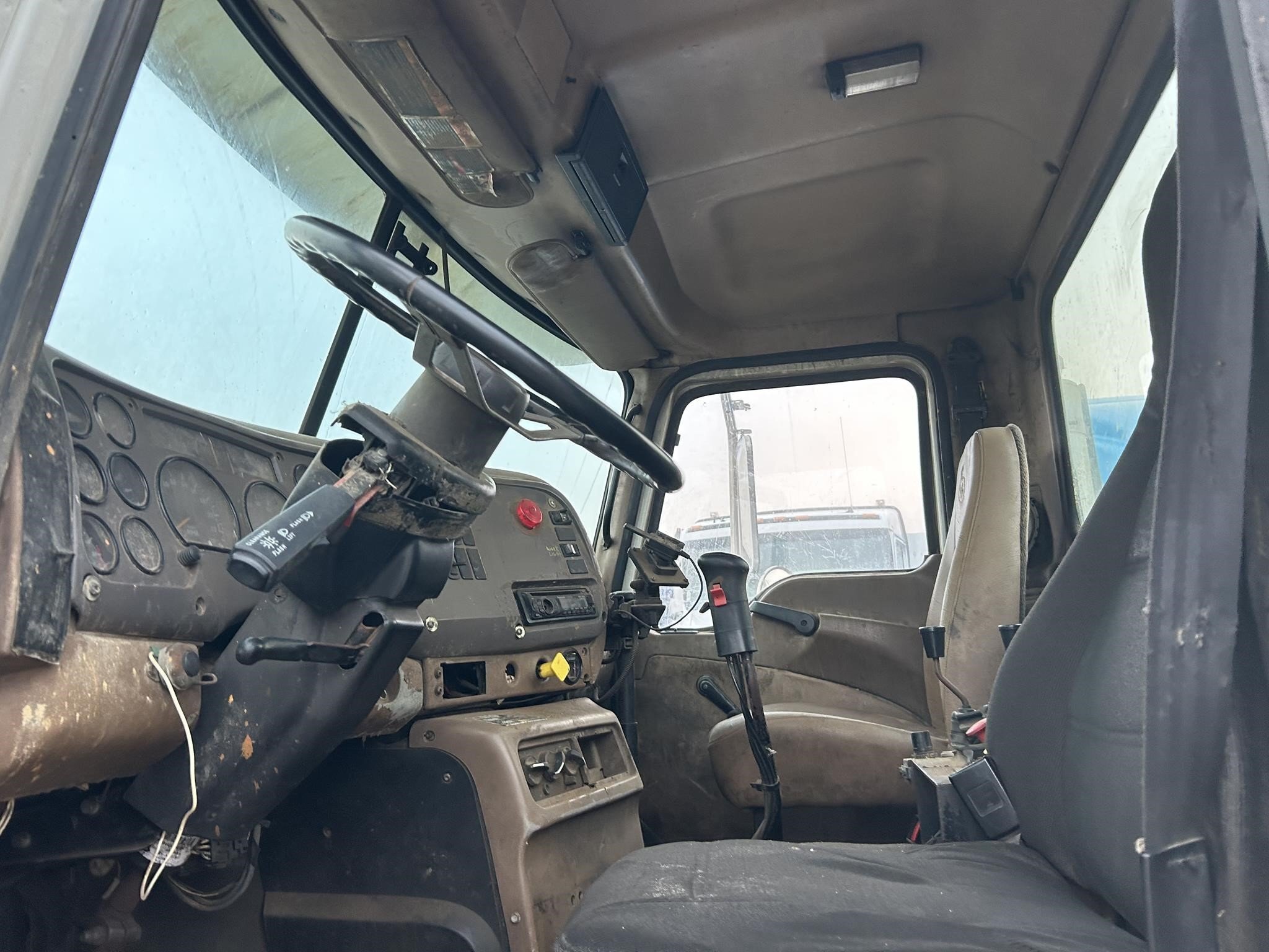 2005 Mack Granite CV713 Dump Trucks/Trailer