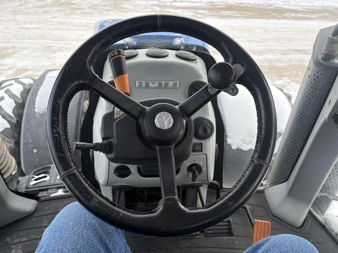 2017 New Holland T8.380 Tractor