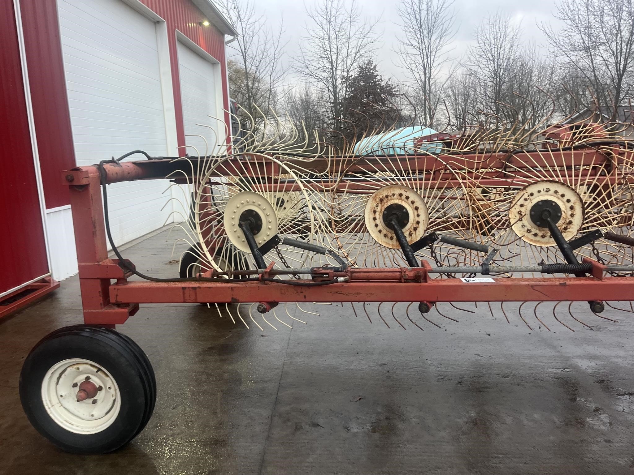 H & S BF12HC Rake - $8,500 | Machinery Pete