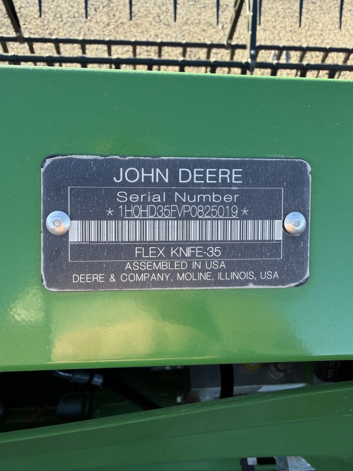 2023 John Deere HD35F Platform