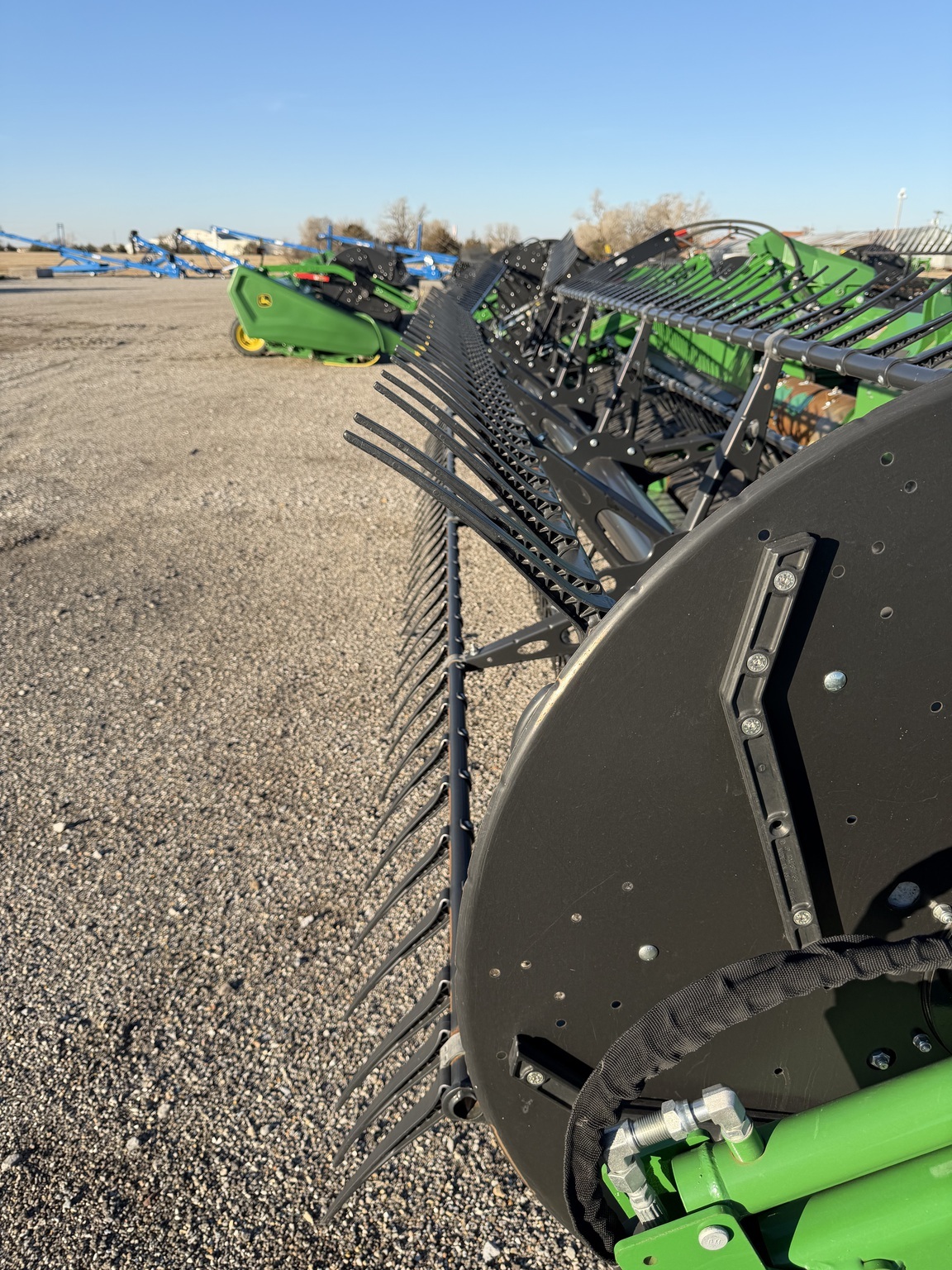 2023 John Deere HD35F Platform