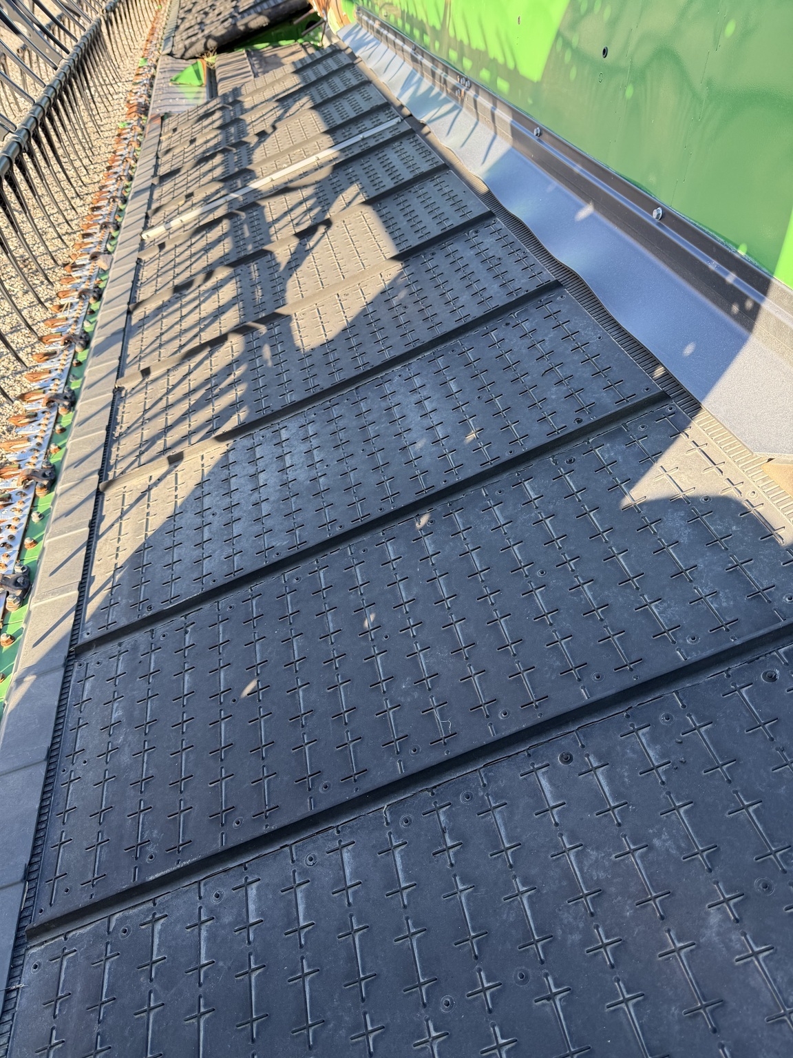 2023 John Deere HD35F Platform