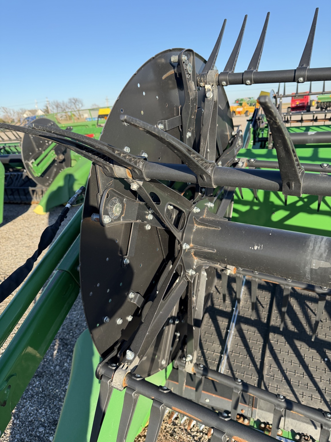 2023 John Deere HD35F Platform