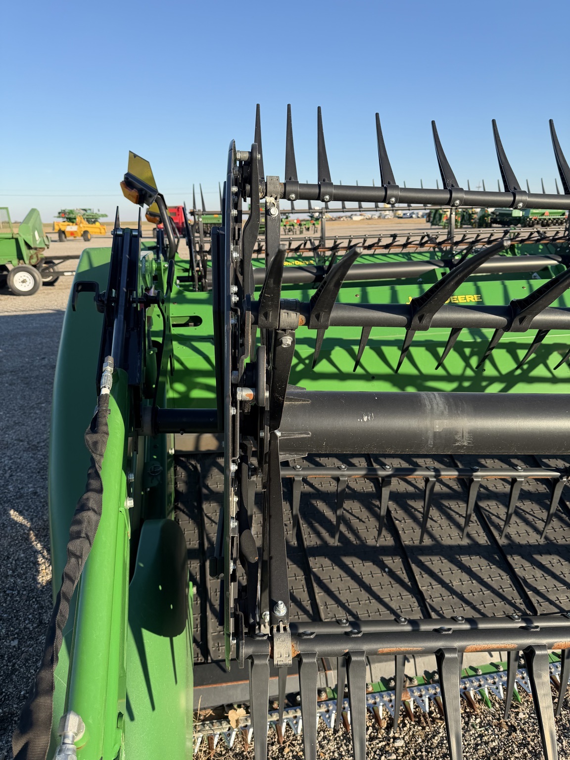 2023 John Deere HD35F Platform