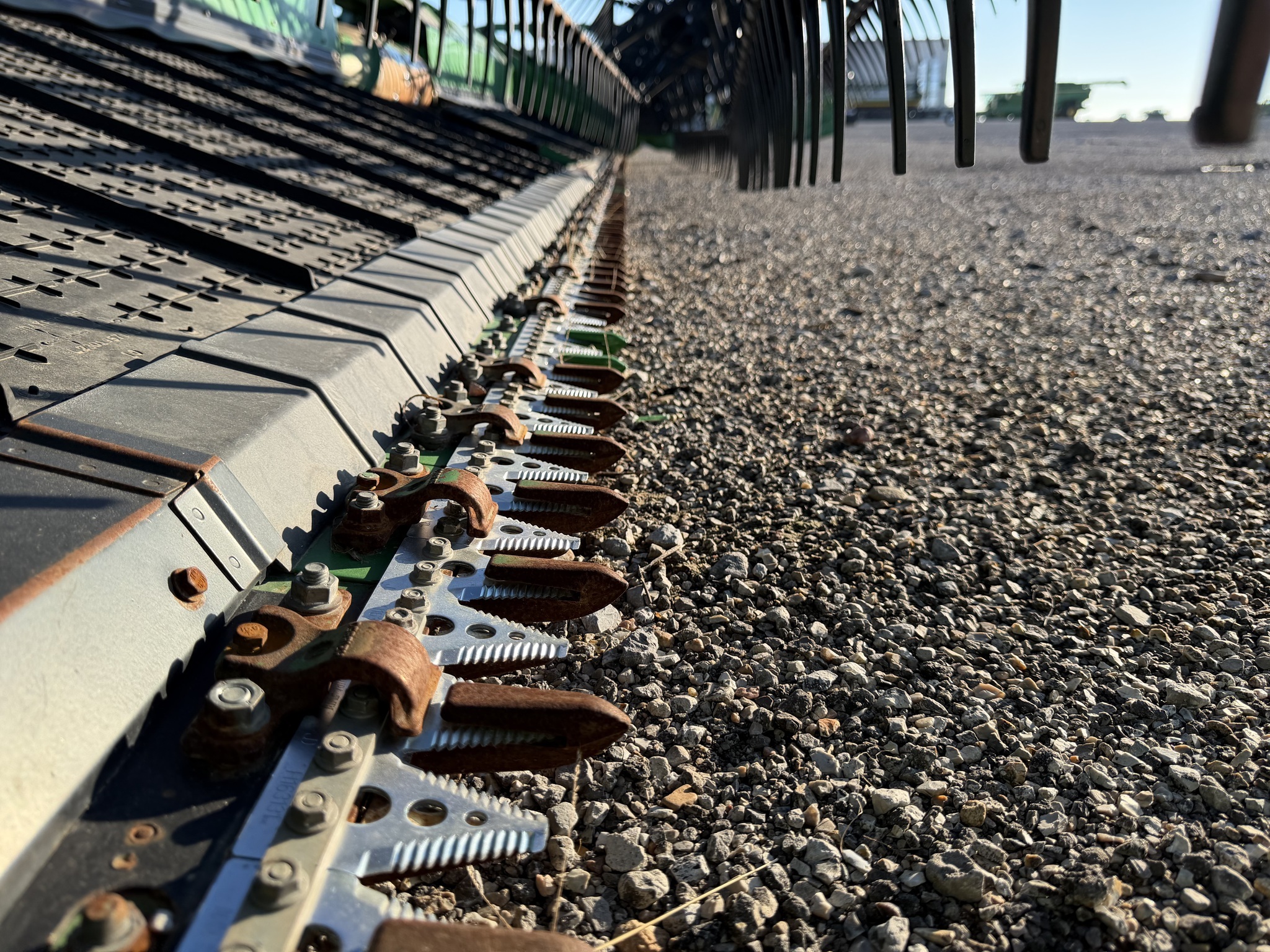 2023 John Deere HD35F Platform