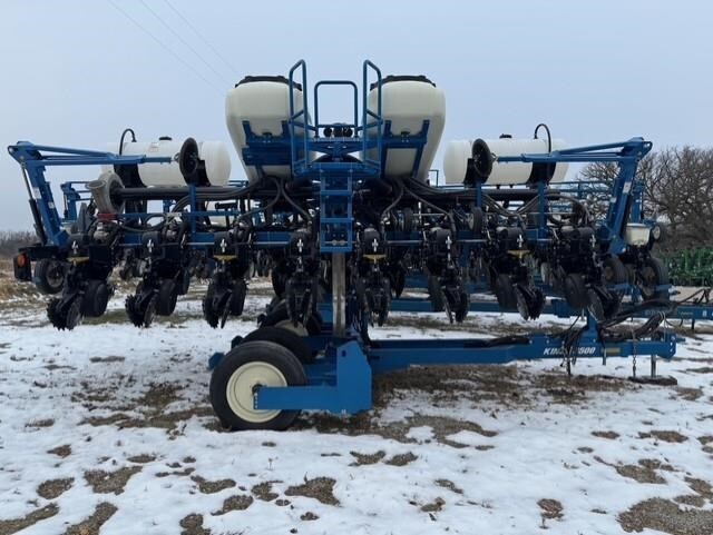 2018 Kinze 3500 Planter