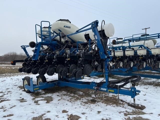2018 Kinze 3500 Planter