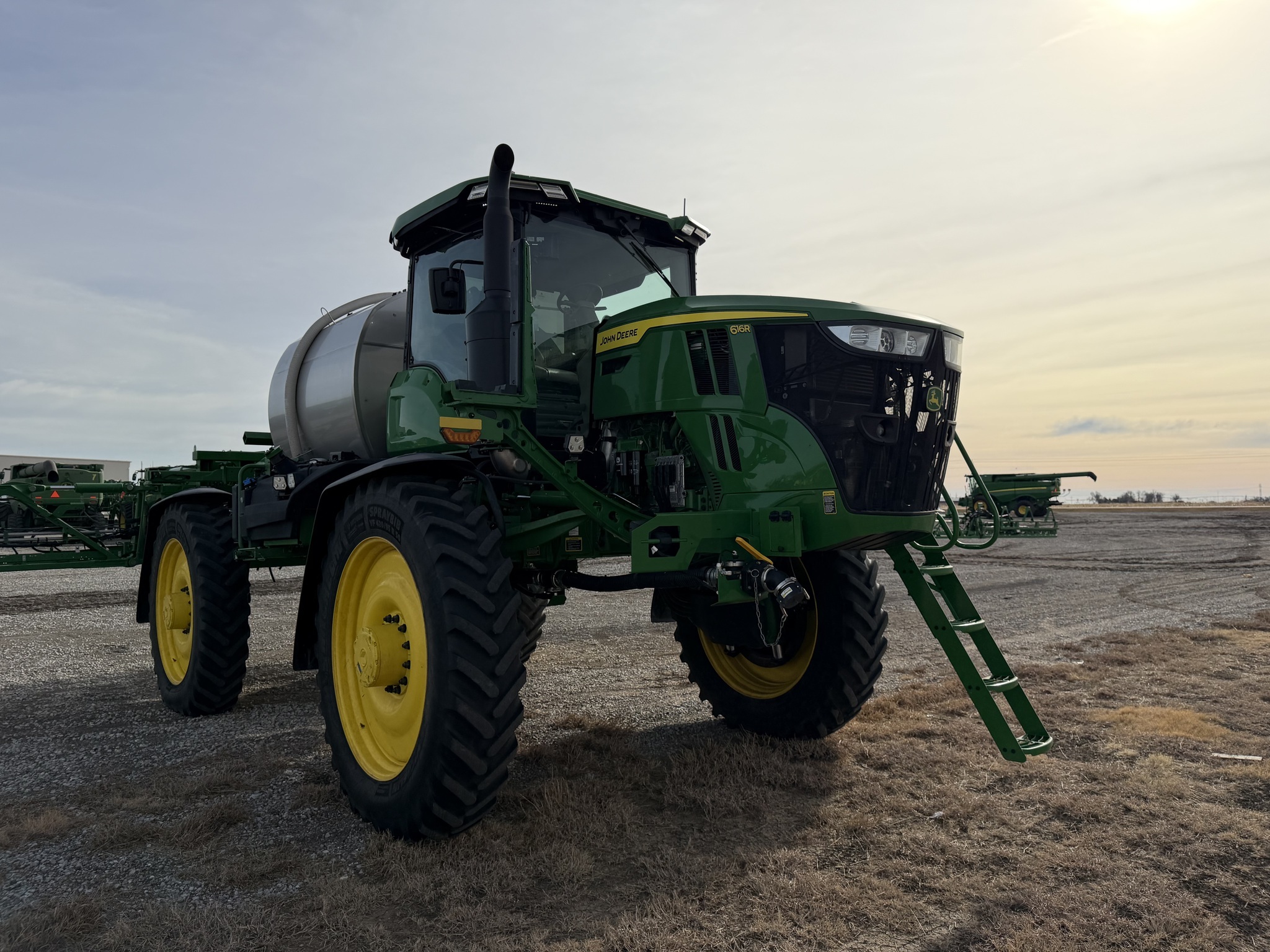 2025 John Deere 616R Self-Propelled Sprayer