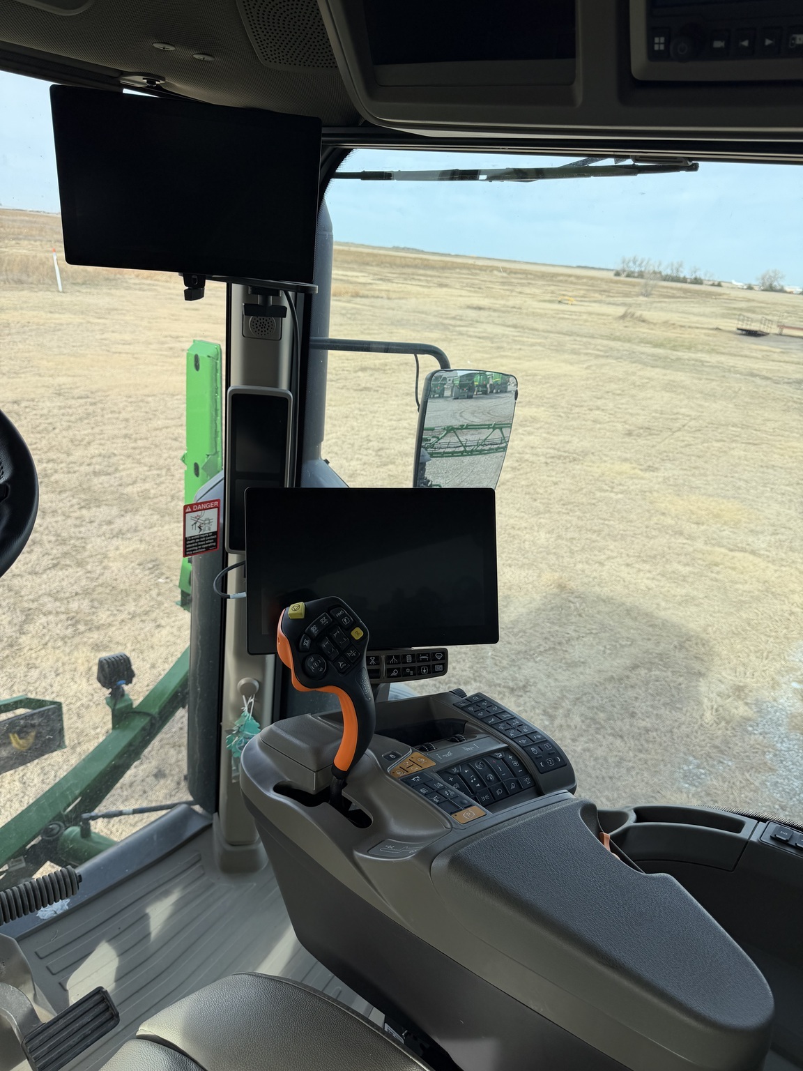 2025 John Deere 616R Self-Propelled Sprayer