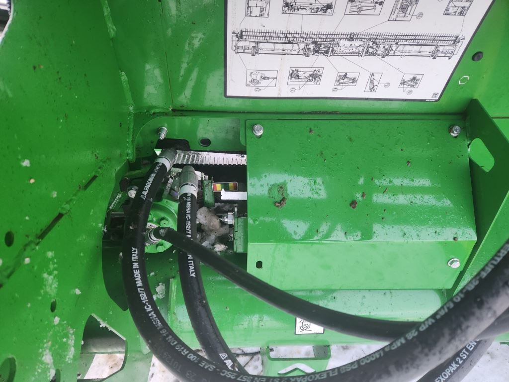 2023 John Deere HD50F Platform