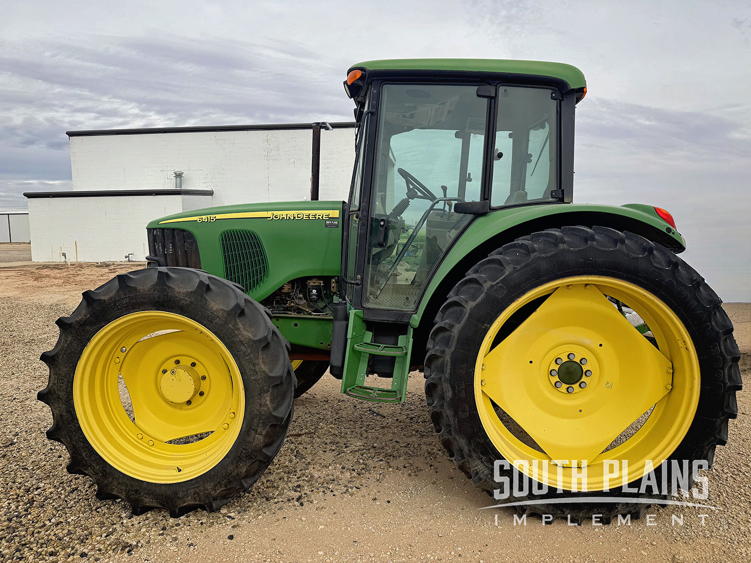 2004 John Deere 6415 Tractor