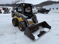  New Holland LS160 Skid Steer