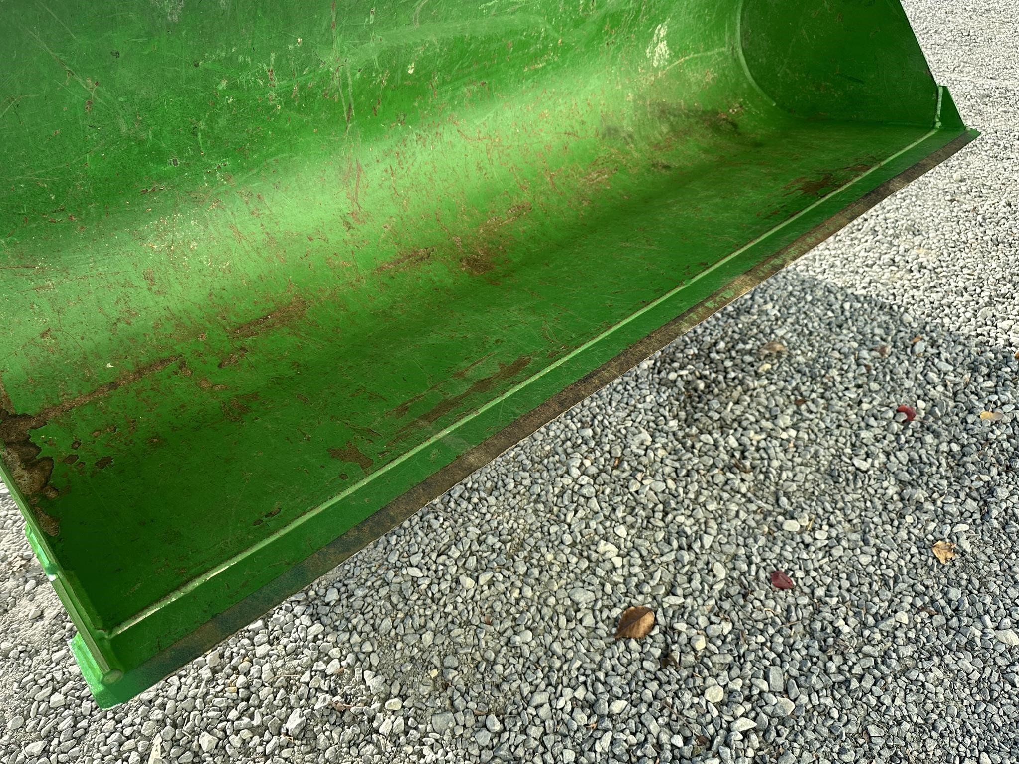 2003 John Deere 790 Tractor