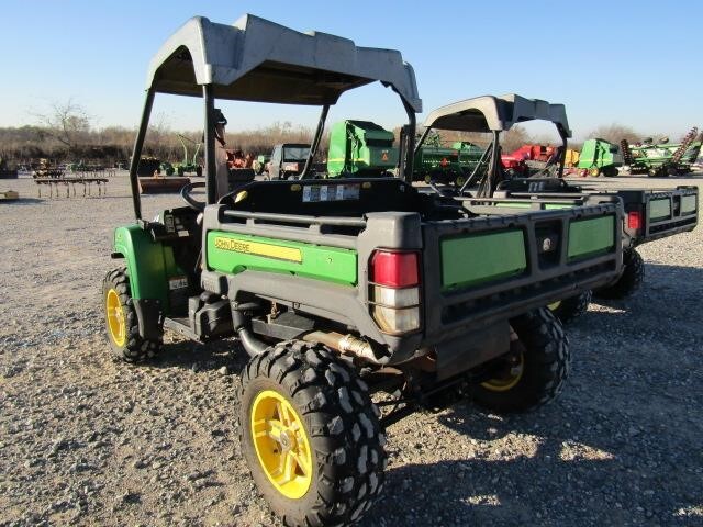  John Deere Gator XUV 825I ATVs and Utility Vehicle