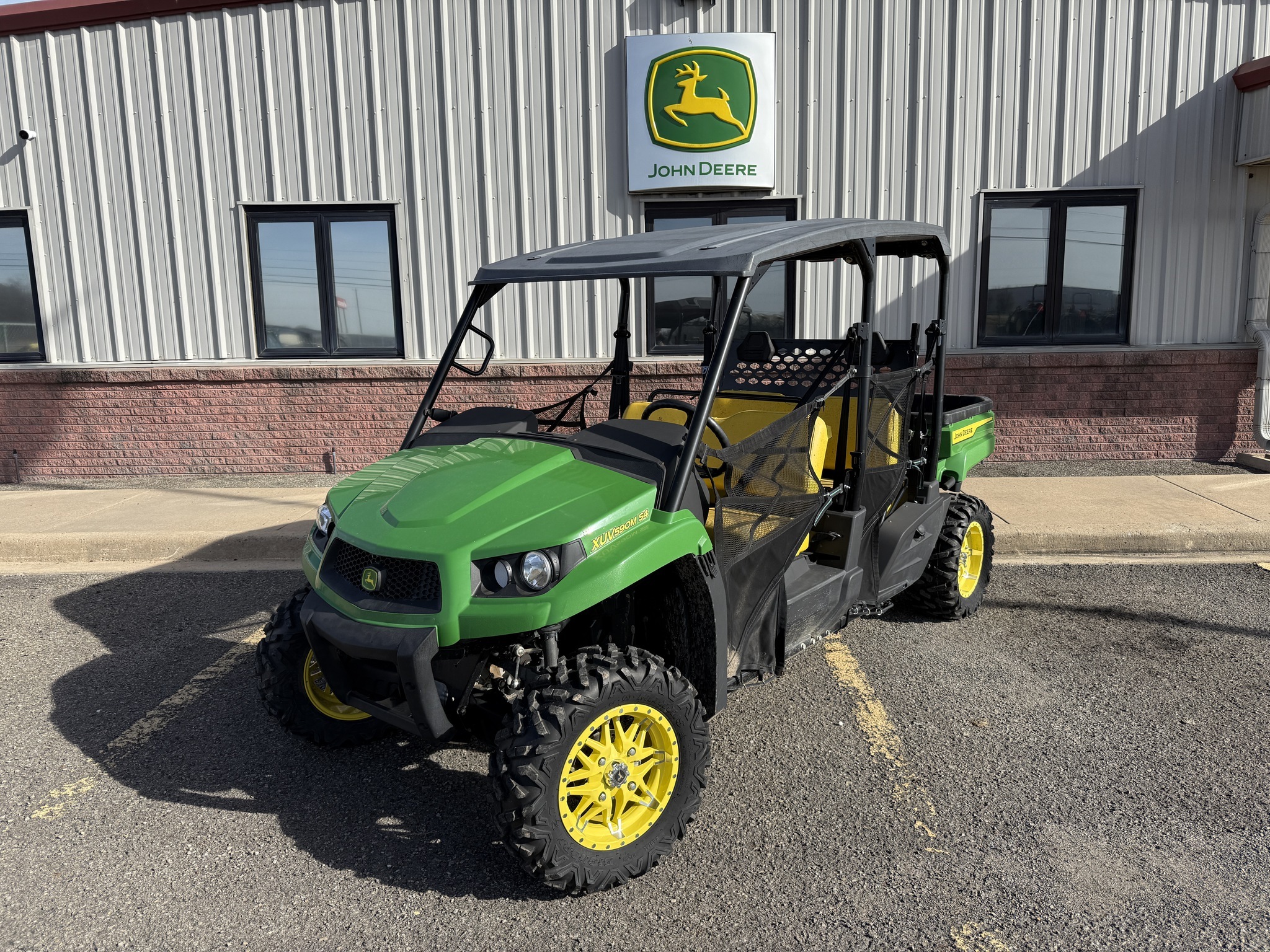 2022 John Deere 590M S4 ATVs and Utility Vehicle