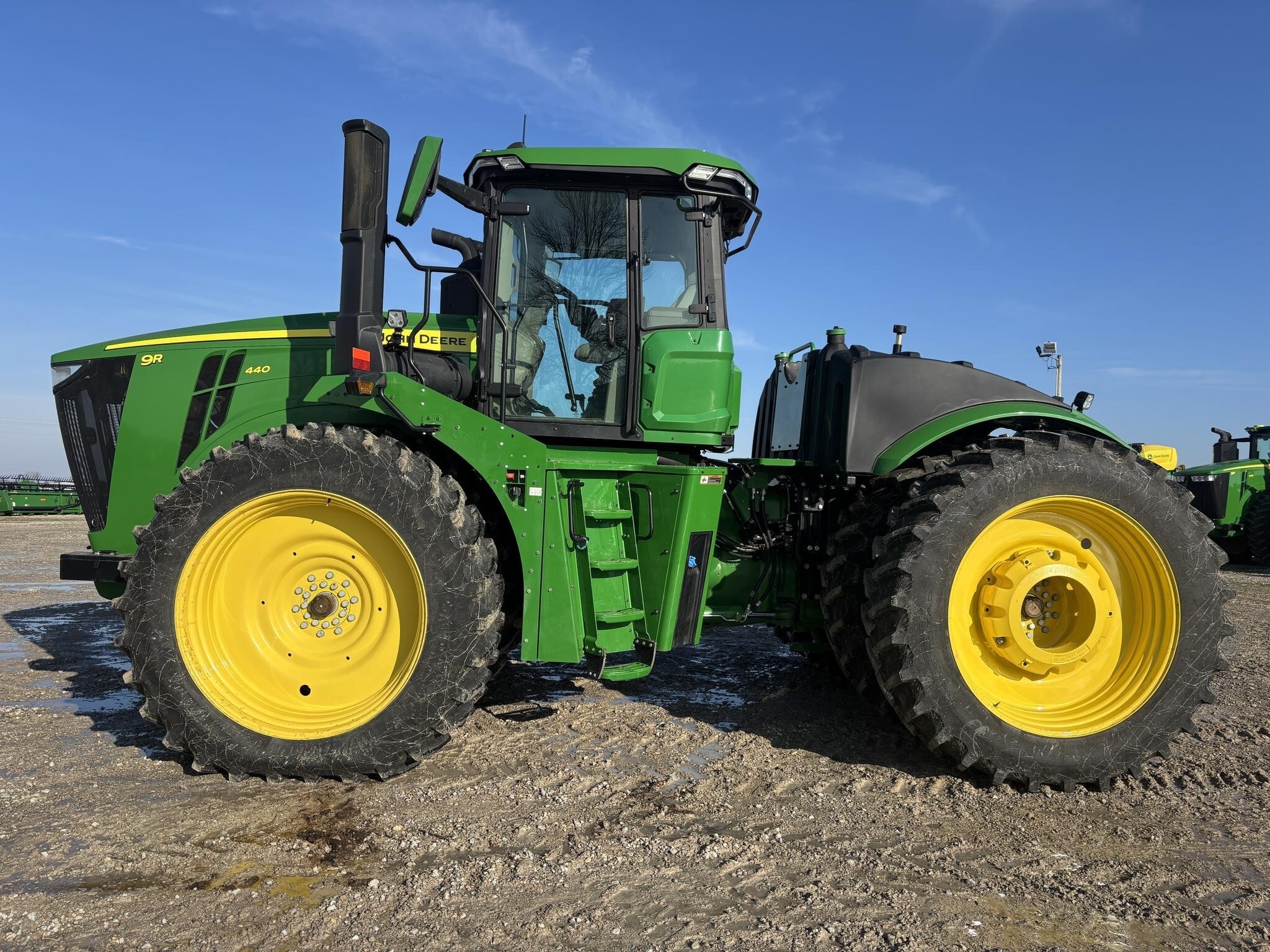 2024 John Deere 9R 440 Tractor