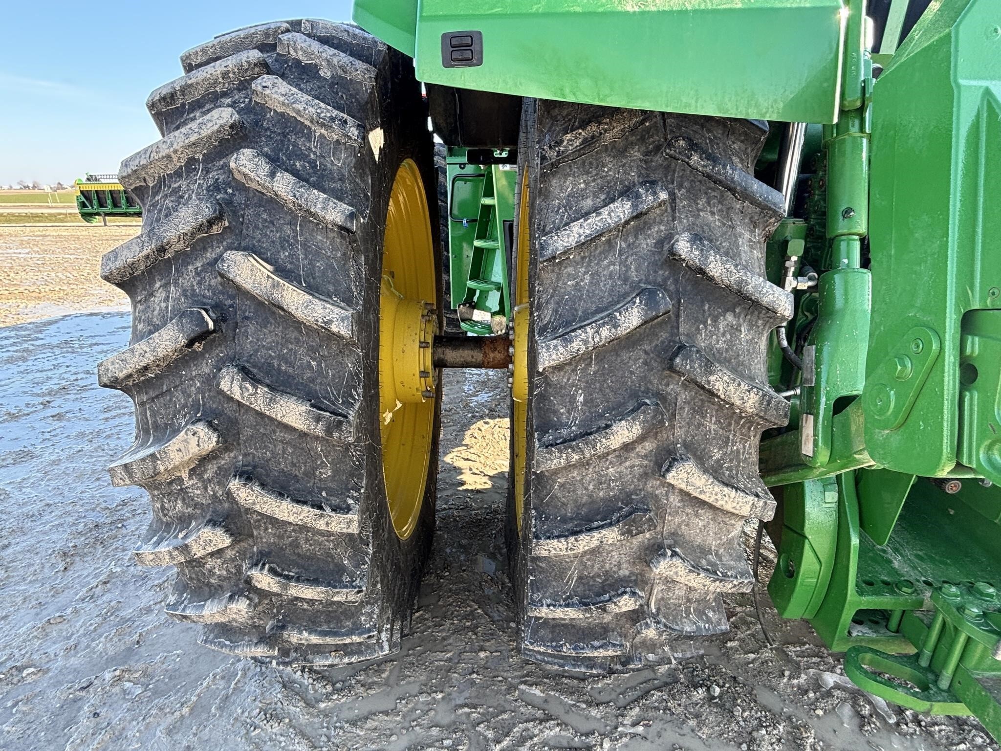 2024 John Deere 9R 440 Tractor