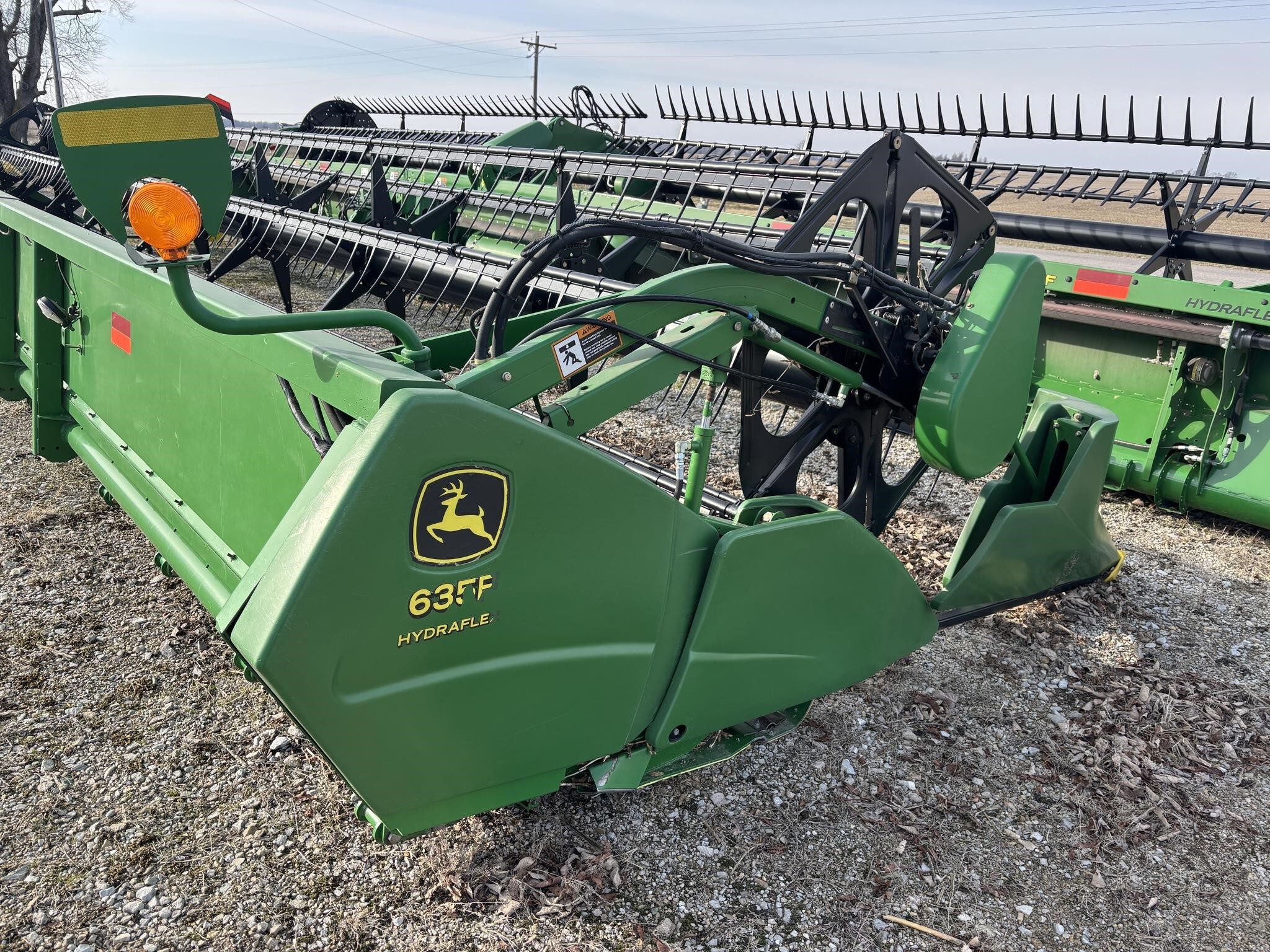 2006 John Deere 635F Platform