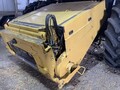 2014 New Holland CR8090 Combine