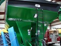 2008 Brent 1082 Grain Cart