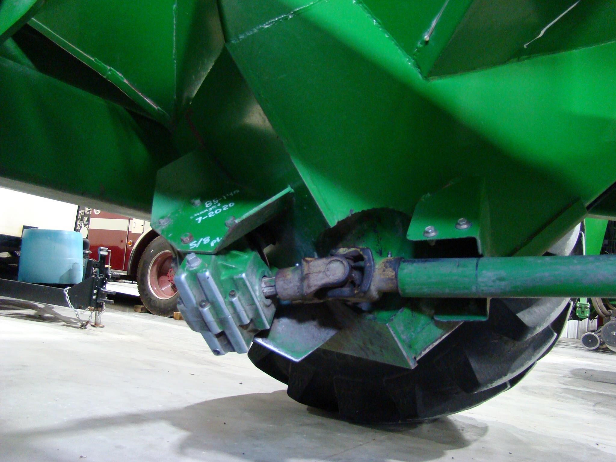 2008 Brent 1082 Grain Cart