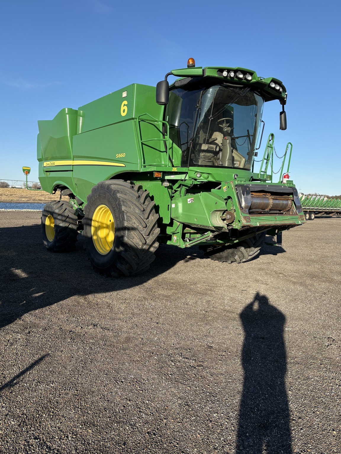 2014 John Deere S660 Combine