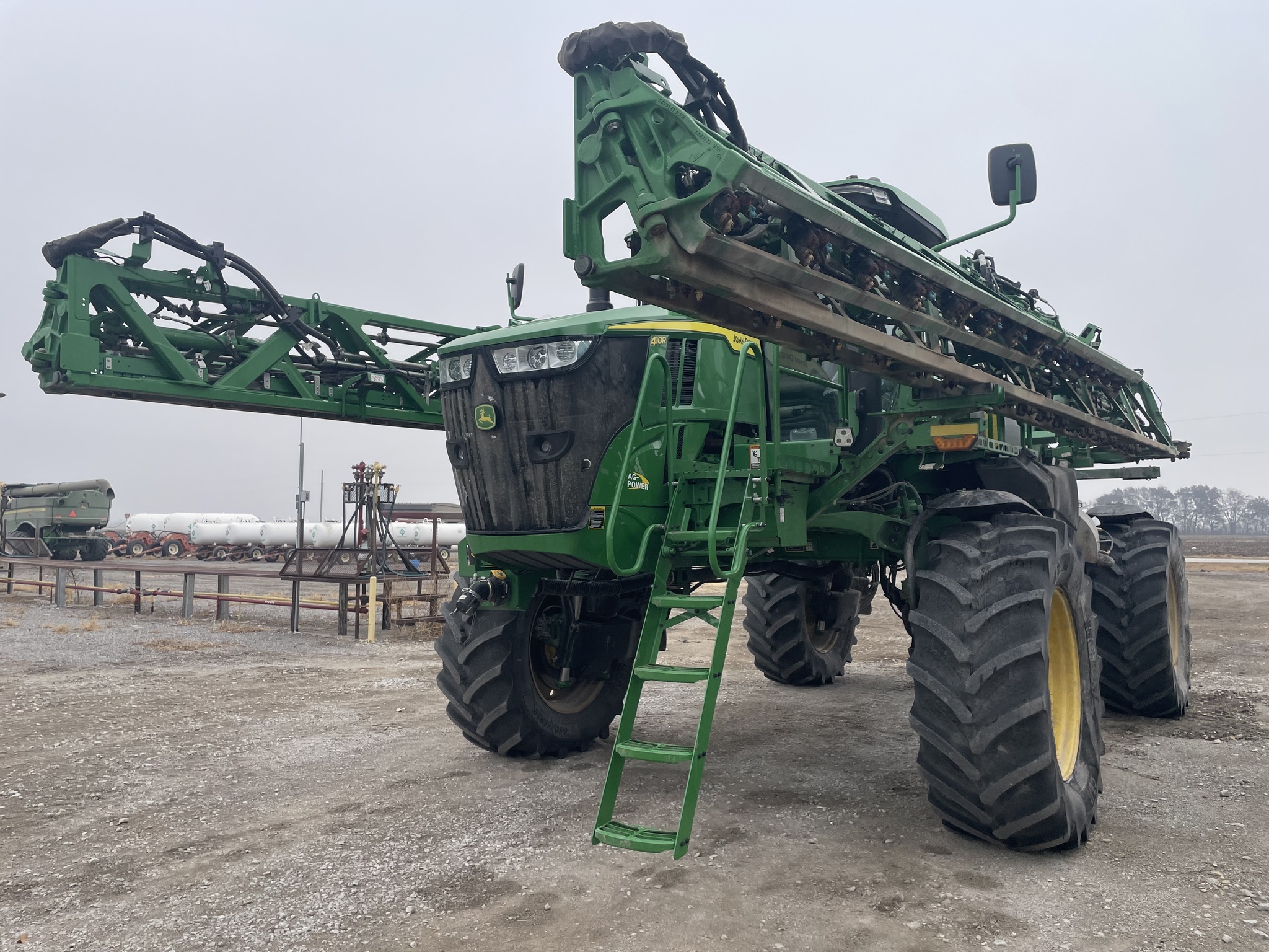 2025 John Deere 410R Self-Propelled Sprayer